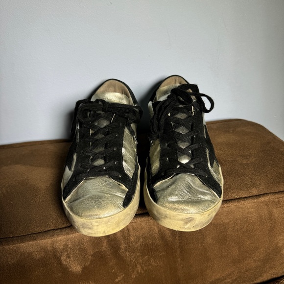 Golden Goose Superstar Sneakers Round Toe Lace Up Low Top Leather in Silver - Picture 7 of 15